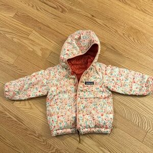 Patagonia kids 2T reversible puffer coat great condition!